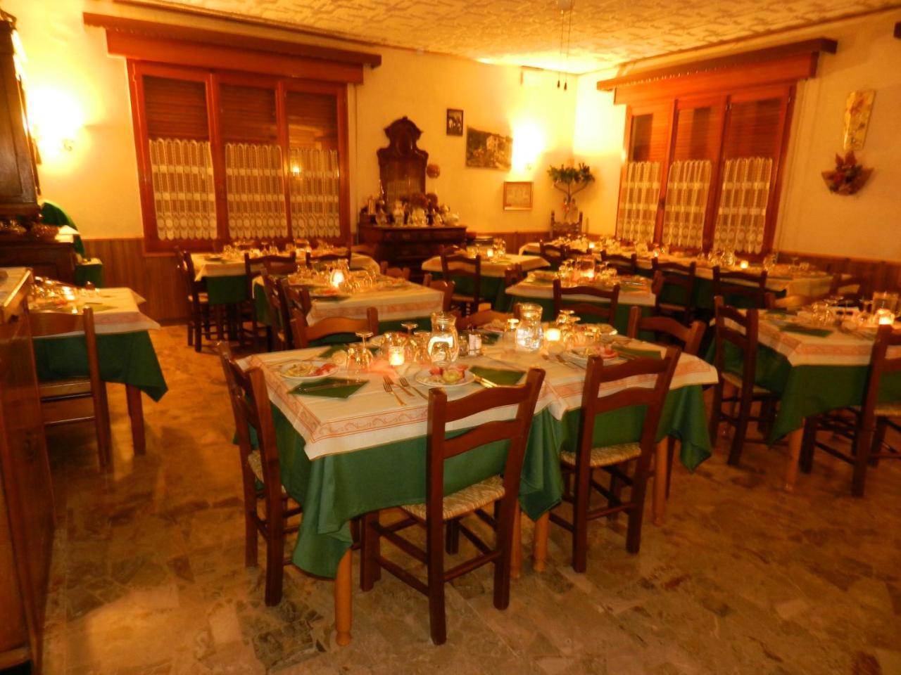 Albergo Ristorante Villa Svizzera Vidiciatico Eksteriør billede